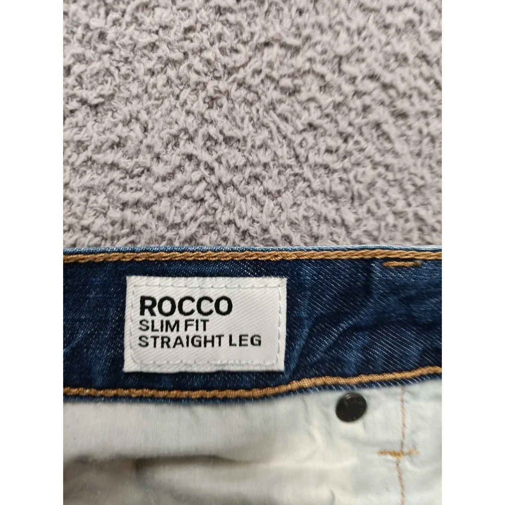 Express Rocco Slim Straight Jeans Men's 32x32 Blue Medium Wash‎ Distressed